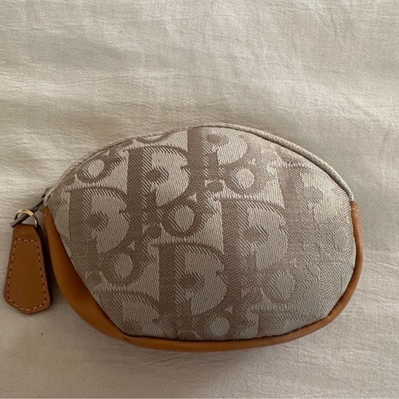 Christian Dior Trotter Beige Zip Coin Pouch - Picture 2 of 12